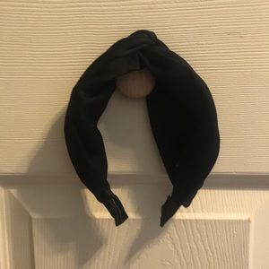 Black thick headband